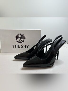 TheShy Black Patent Slingback Stiletto Heels